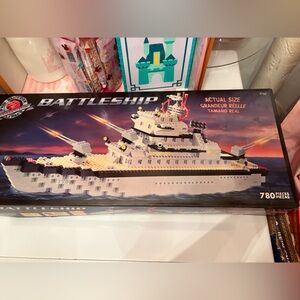 vintage Mega Bloks Battleship Pro-Builder Collector Series Set #9760.